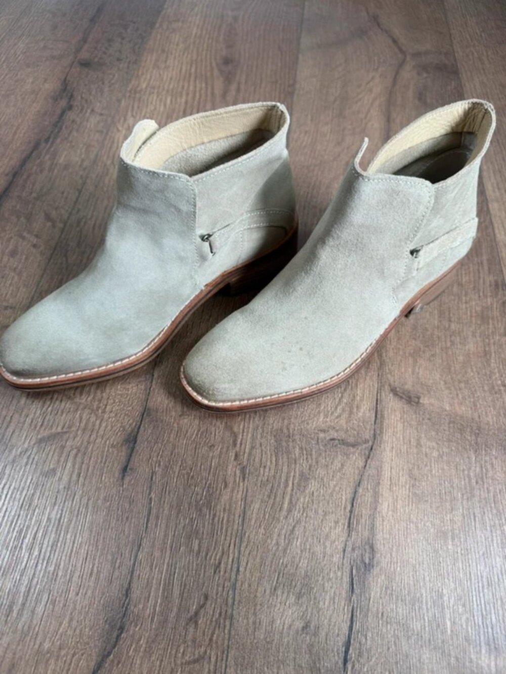 Diba True Cari Beaner style booties